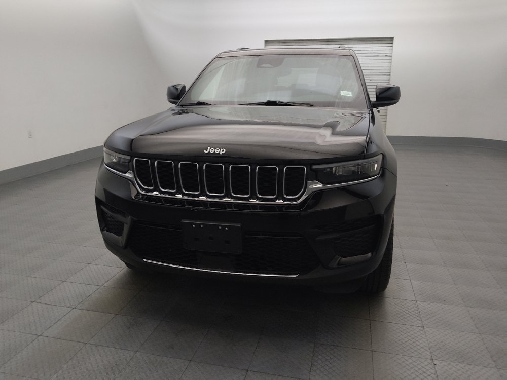 Used 2024 Jeep Grand Cherokee Laredo RWD image 15