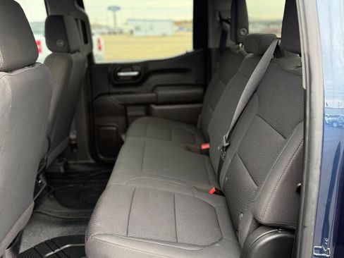 Used 2021 Chevrolet Silverado 1500 Custom w/ Safety Confidence Package image 33