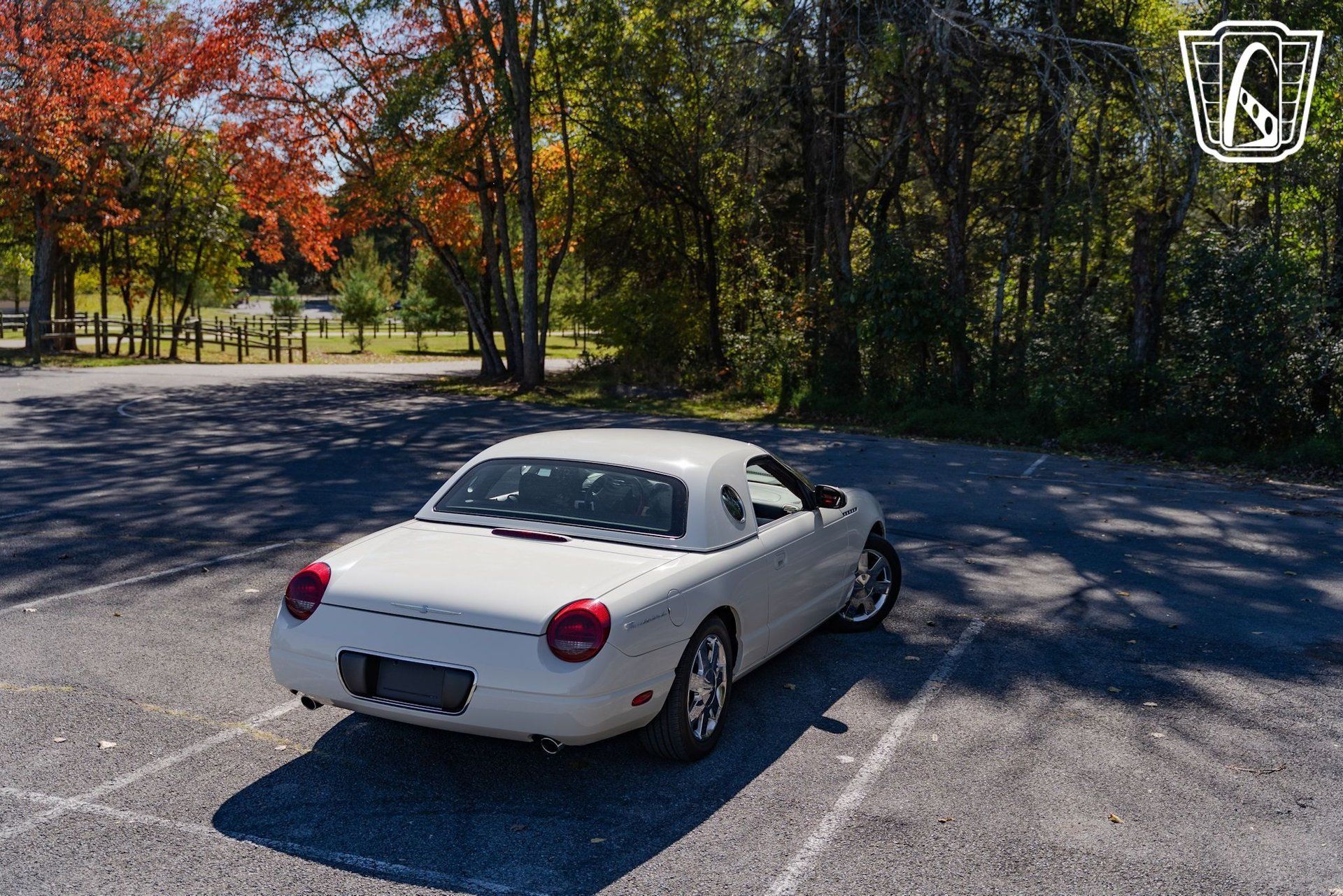Used 2002 Ford Thunderbird RWD image 17