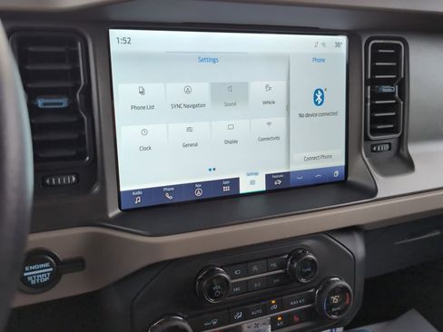 Used 2024 Ford Bronco Wildtrak image 18