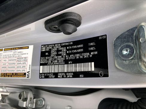 Used 2022 Toyota 4Runner TRD Sport w/ Technology Package AWD/4WD image 30