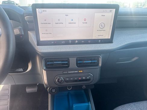 New 2025 Ford Maverick XLT FWD image 19