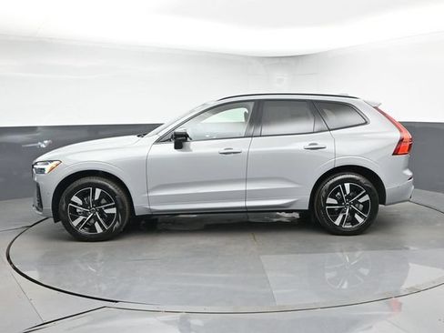 New 2026 Volvo XC60 B5 Plus w/ Protection Package Premier AWD/4WD image 6