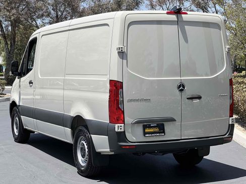 Used 2026 Mercedes-Benz Sprinter 2500 image 19