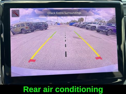 Used 2024 Jeep Grand Cherokee L Limited RWD image 16