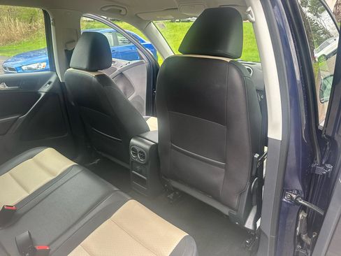 Used 2016 Volkswagen Tiguan SE AWD/4WD image 18