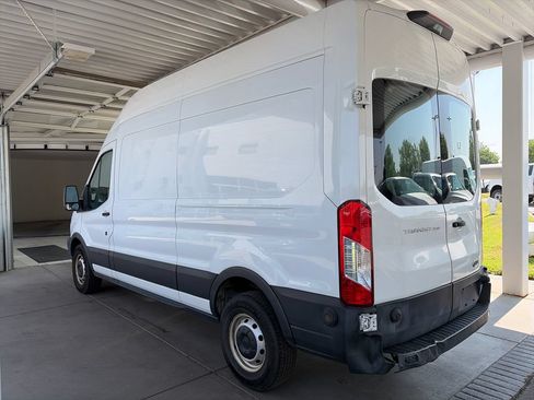 Used 2019 Ford Transit 250 148 High Roof RWD image 5