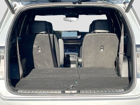 Used 2024 Hyundai Palisade Calligraphy image 27