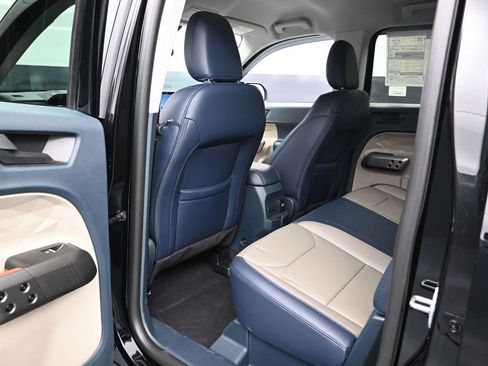 New 2026 Ford Maverick Lariat image 21