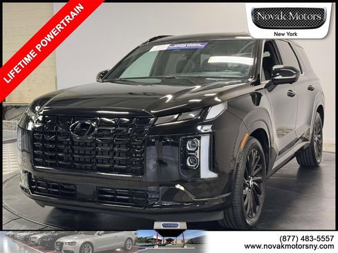 Used 2024 Hyundai Palisade Calligraphy image 4