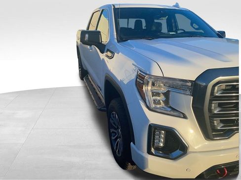 Used 2020 GMC Sierra 1500 AT4 w/ AT4 Premium Package image 3