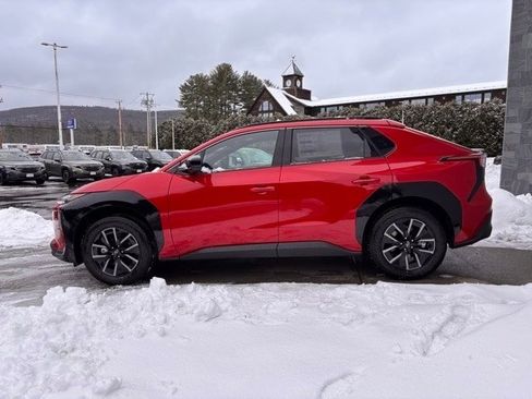 New 2026 Subaru Solterra Premium image 7