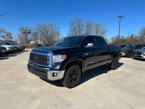Used 2021 Toyota Tundra SR5 image 1
