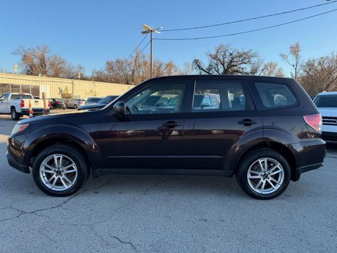 Used 2013 Subaru Forester 2.5X image 2