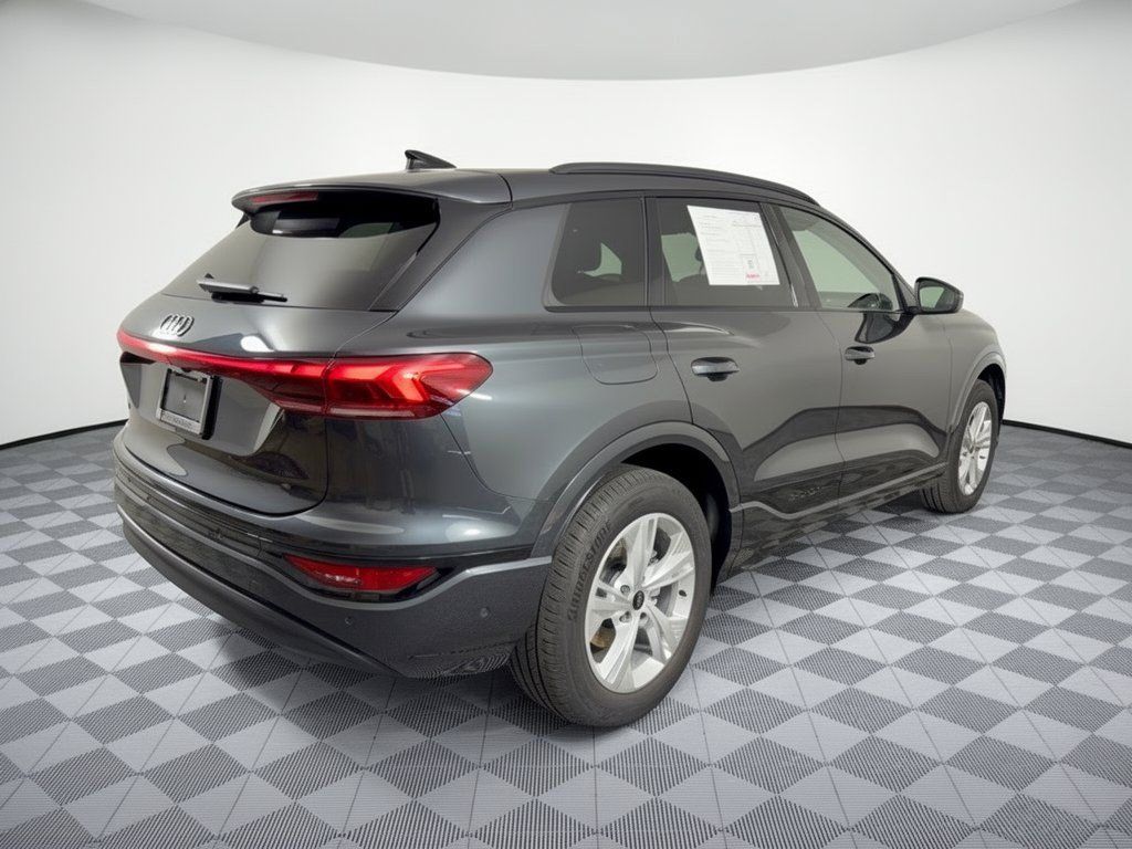 Certified 2025 Audi Q6 e-tron Premium w/ Convenience Package RWD image 9