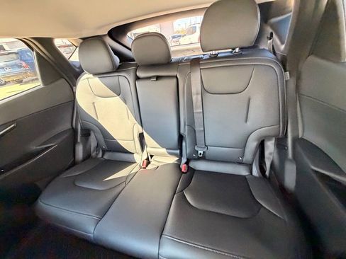New 2025 Kia EV6 Wind image 22