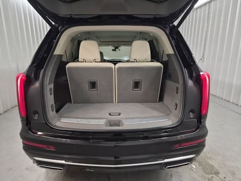 Certified 2025 Cadillac XT6 Premium Luxury image 22