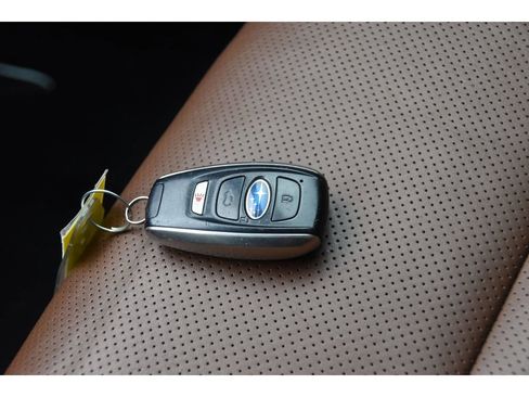 Used 2022 Subaru Outback Touring w/ Popular Package #2 image 40