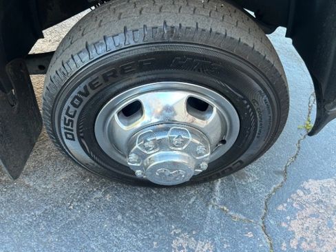 Used 2019 RAM 3500 Tradesman image 22