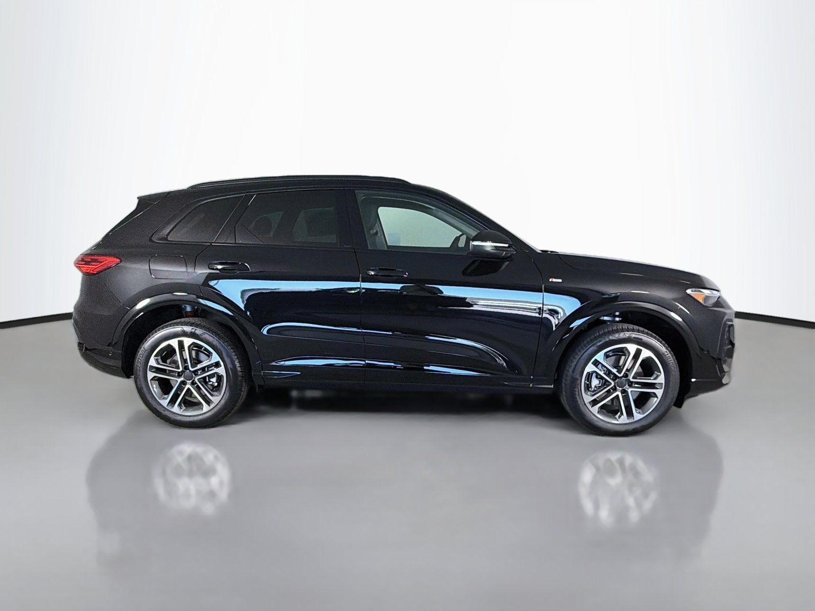 New 2026 Audi Q5 2.0T AWD/4WD image 8
