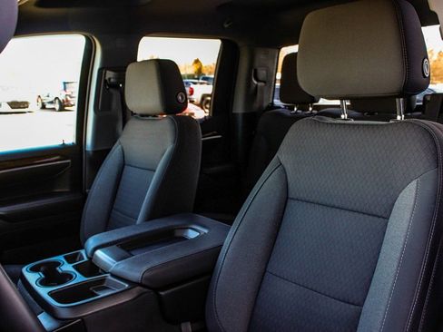 Used 2023 GMC Sierra 1500 Elevation image 32