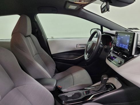 Used 2021 Toyota Corolla SE image 21