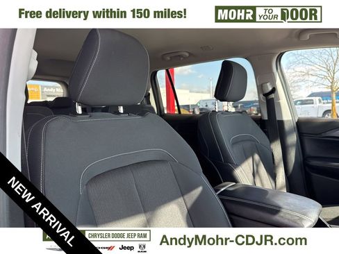 Used 2023 Jeep Grand Cherokee L Laredo w/ Luxury Tech Group I image 30