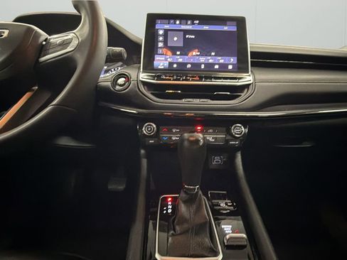 Used 2022 Jeep Compass Altitude image 24