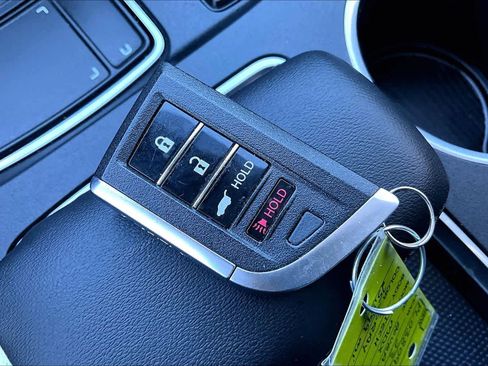 Used 2023 Acura MDX SH-AWD w/ Technology Package image 14