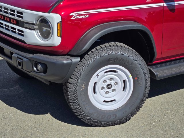New 2026 Ford Bronco Heritage Edition AWD/4WD image 9