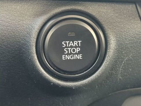 Used 2021 MAZDA MAZDA3 s FWD image 31