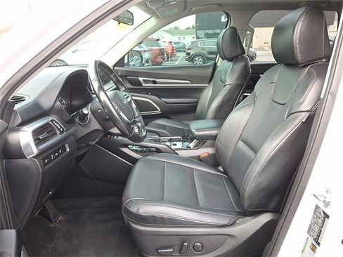 Certified 2022 Kia Telluride S image 16