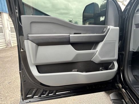 Used 2025 Ford F250 XLT image 36