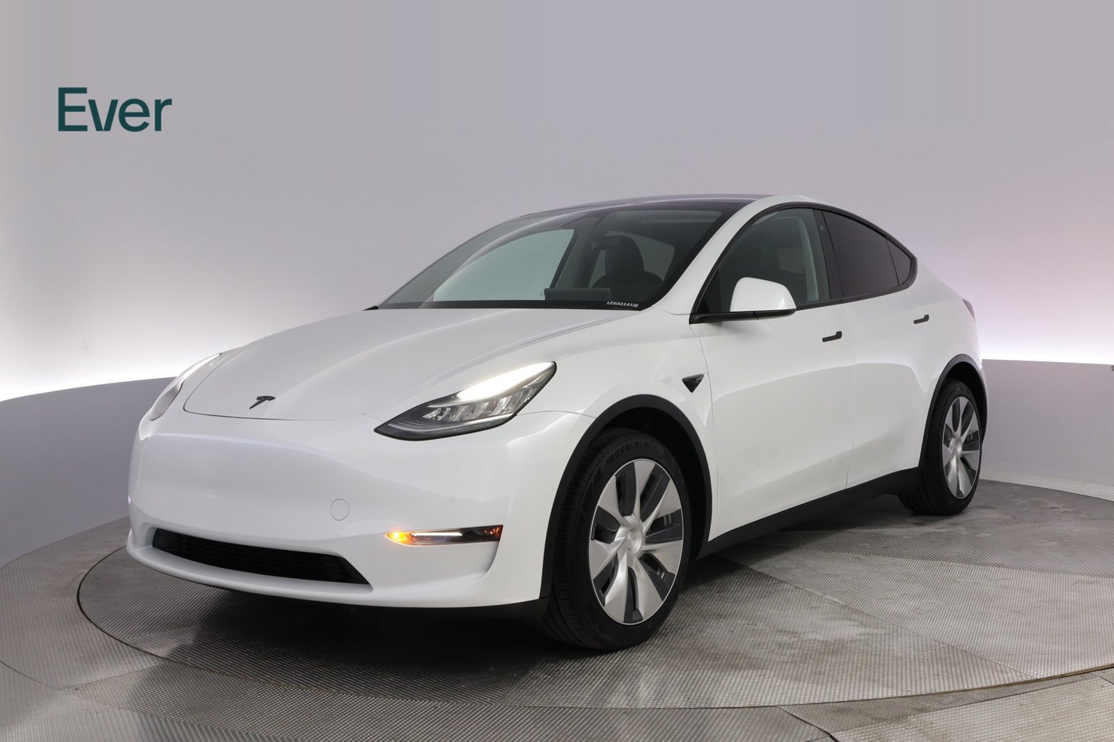 Used 2020 Tesla Model Y Long Range AWD/4WD image 2