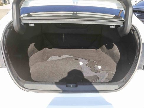 Used 2018 Honda Clarity Plug-In Hybrid image 24