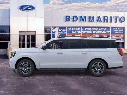 New 2026 Ford Expedition Max Active AWD/4WD image 3