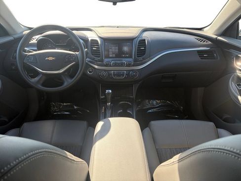 Certified 2018 Chevrolet Impala LS FWD image 12