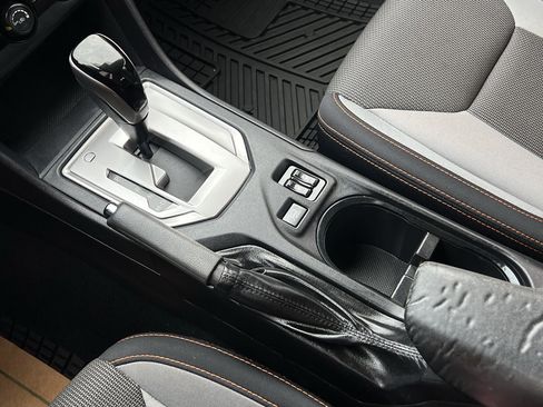 Used 2018 Subaru Crosstrek 2.0i Premium w/ Eyesight System image 20