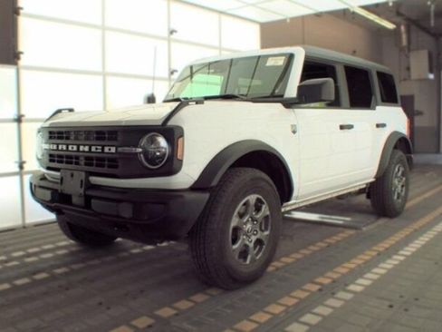 Used 2025 Ford Bronco Big Bend AWD/4WD image 1
