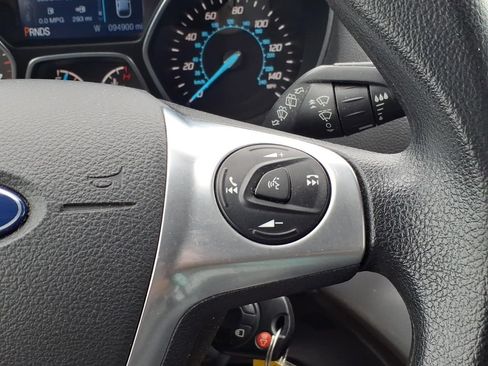 Used 2015 Ford Escape SE FWD image 24