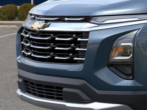 New 2027 Chevrolet Equinox LT w/ Convenience Package II FWD image 13