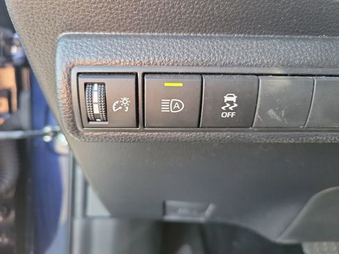 Used 2024 Toyota Corolla SE image 31