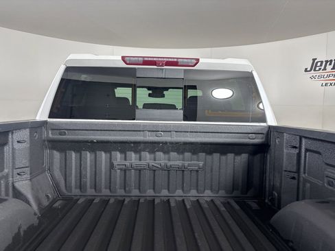 Used 2022 GMC Sierra 1500 Denali image 24