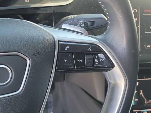 Used 2021 Audi e-tron Premium Plus w/ Premium Plus Package AWD/4WD image 24