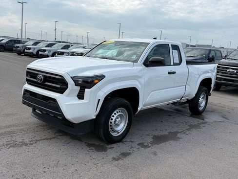 Used 2024 Toyota Tacoma SR RWD image 39