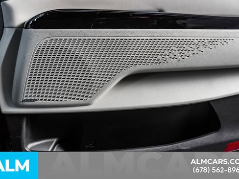 Used 2022 Kia Carnival SX Prestige image 46