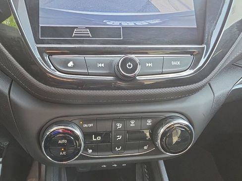 Certified 2021 Chevrolet TrailBlazer LT w/ Convenience Package AWD/4WD image 15