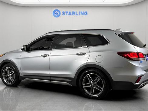 Used 2017 Hyundai Santa Fe Limited FWD image 4