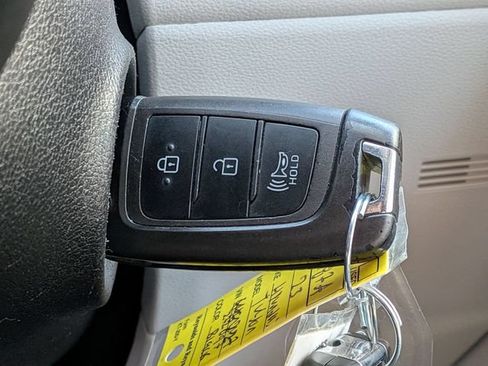Used 2023 Hyundai Tucson SE FWD image 26