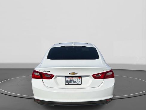 Used 2018 Chevrolet Malibu LT FWD image 5